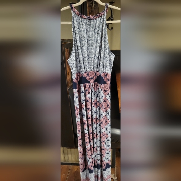 Maggy London EUC Navy Pink Halter Dress - Picture 4 of 7
